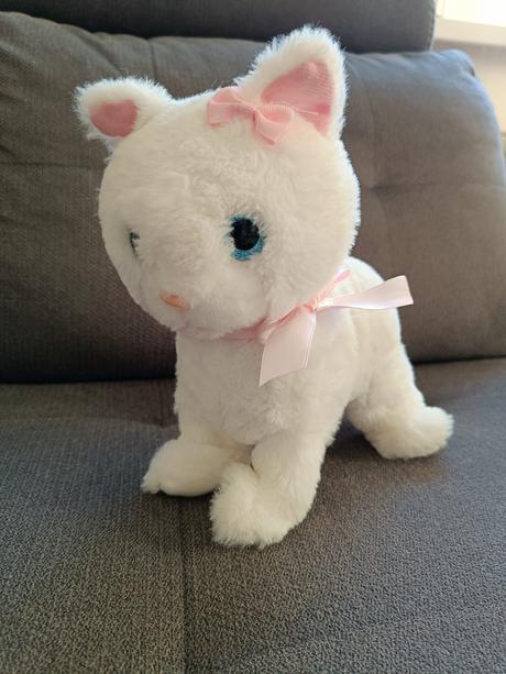 Interaktívne mačiatko, 