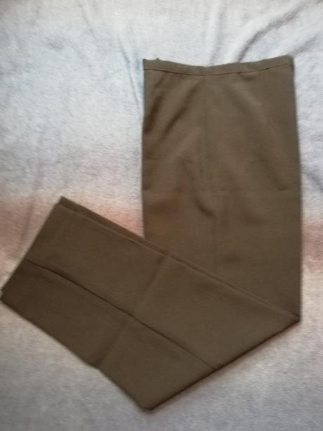 Spoločenské nohavice č. 146, 146