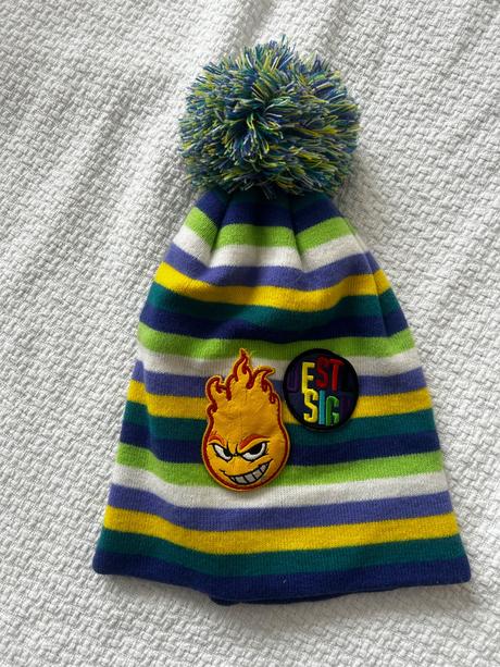 Farebná zimná ciapka, 