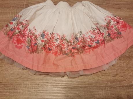 Sukňa so spodnickou, 98