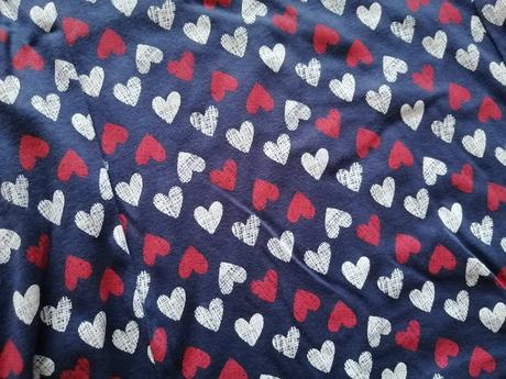 Šaty so srdiečkami, s vačkami strih do a, george,104