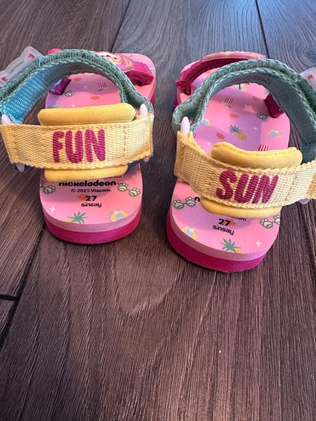 Rozkosne sandale labkova patrola, 27