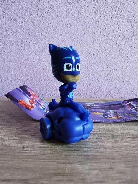 Kinder hračka pjmasks,