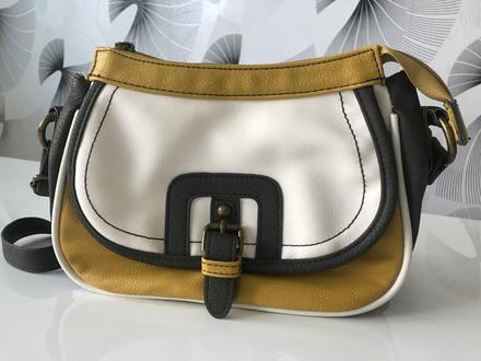 Kabelka crossbody, 