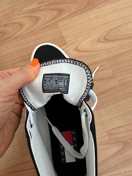 Tenisky, tommy hilfiger,37