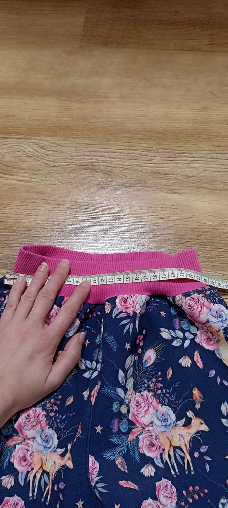 Softshelové nohavice 6-8r., 122