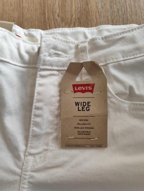 Široké rifle, levis,152