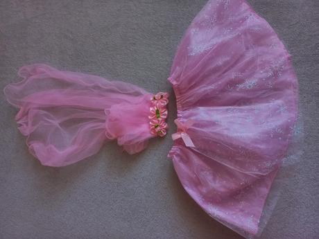 Detská suknička so závojom, 122