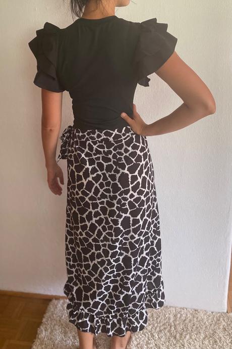 Volánová sukňa, s