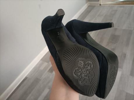 Predam topánočky, graceland,38