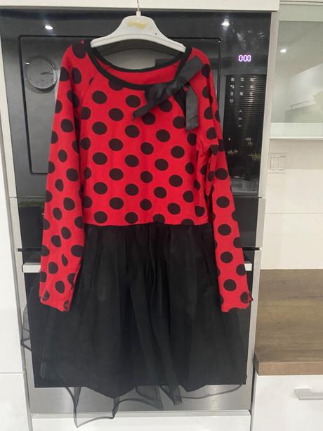 Dievčenské šaty velk.128/134, 128