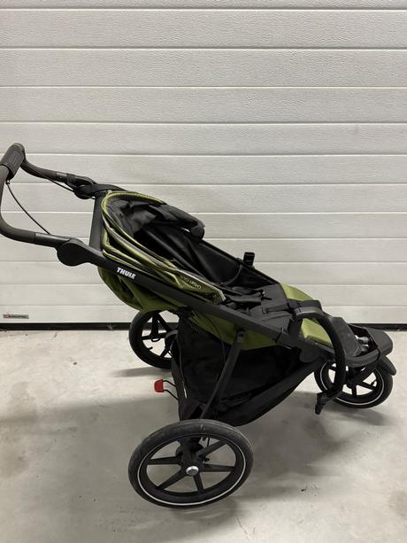 Na predaj thule urban glide 2, thule,thule urban glide 2