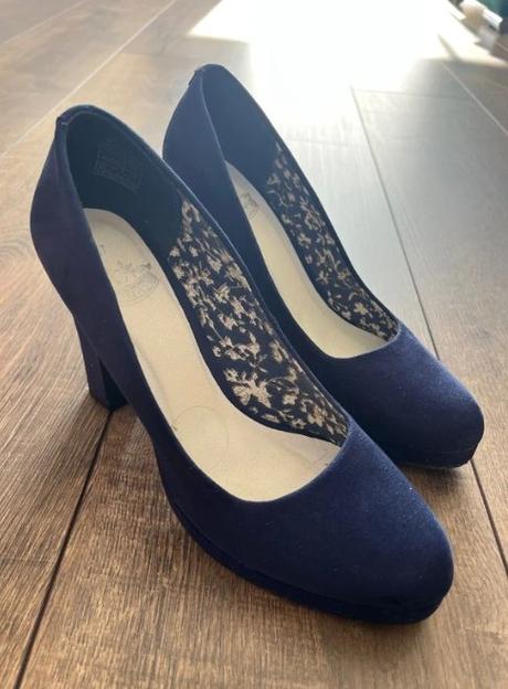 Modré lodicky 37 semisové, 37