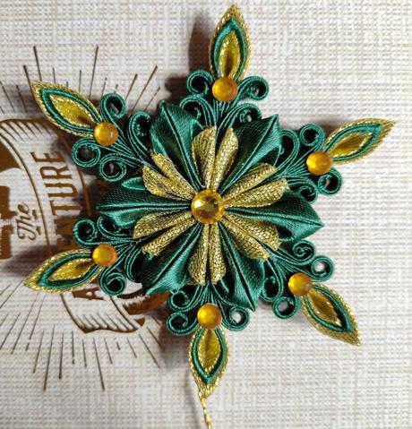 Vločka vo vianočných farbách, 