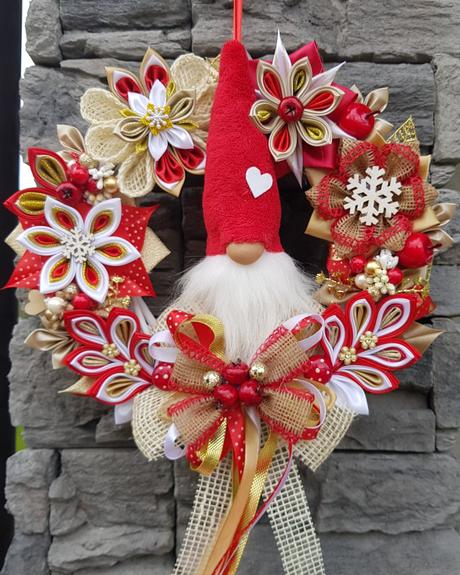 Vianočný vencek so škriatkom, 