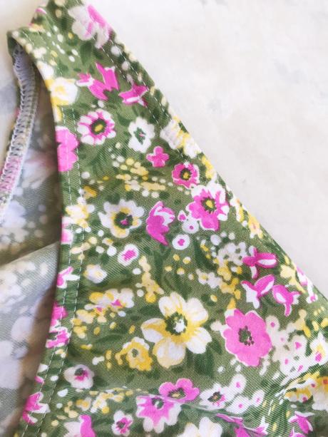 Kvietkované plavky, 164