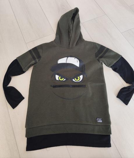 Predám chlapčenskú mikinu, 146