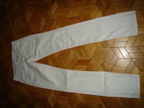 Biele moderné potrhané rifle, mango,34