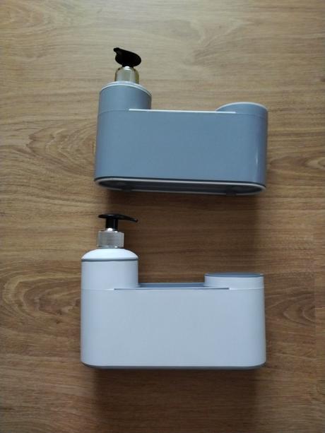 Zásobník na mydlo a zubne kefky, 