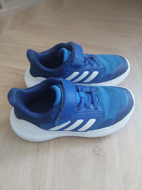 Tenisky, adidas,32