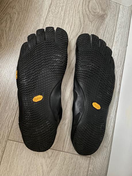 Vibram fivefingers, 46