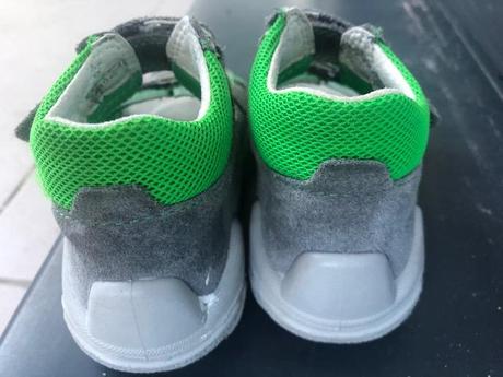 Top stav kožené sandále / prezúvky superfit č. 25, superfit,25