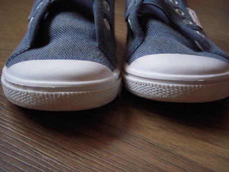 Rifľové tenisky, 28