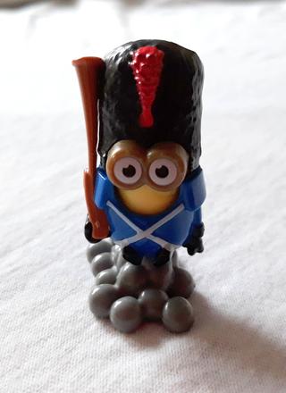 Mimoň kinder,