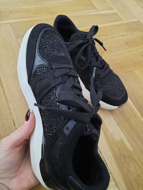 Krásne tenisky zara, zara,36