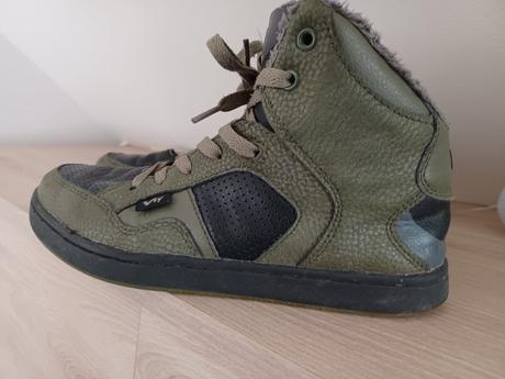 Chlapčenské oteplené topánky, victory,35