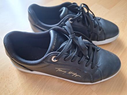 Čierne tenisky 39, tommy hilfiger,39