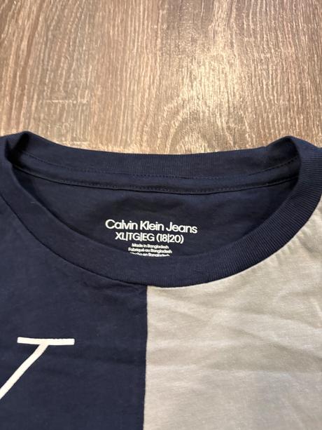 Calvin klein panske tričko velkost m, calvin klein,m