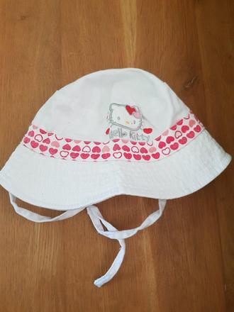 Klobúk , baby club,68