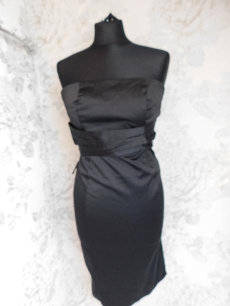 Kvalitne velmi pekne šaty na slavnost, 36