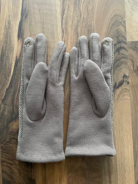 Rukavice z humanic, s