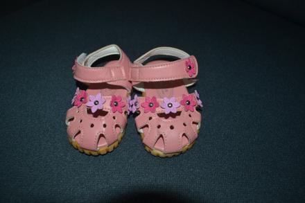 Dievčenské sandálky, 21
