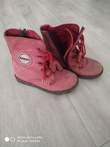 Kotníkové topánky, 28