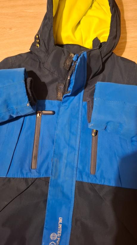 Zimná bunda s oteplovačkami, c&a,104