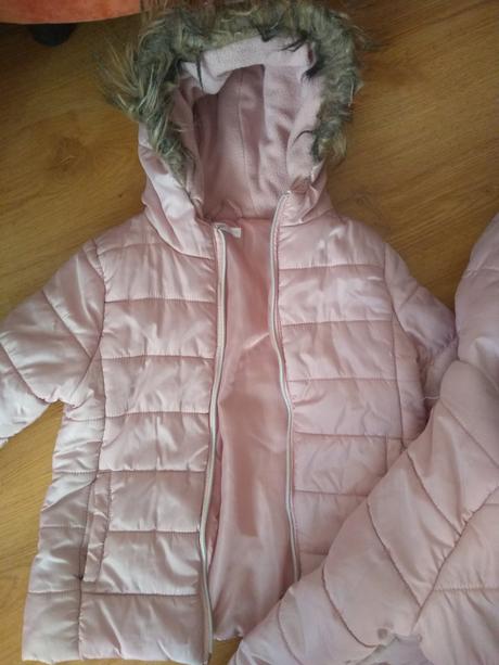 Teplá bunda, pepco,104