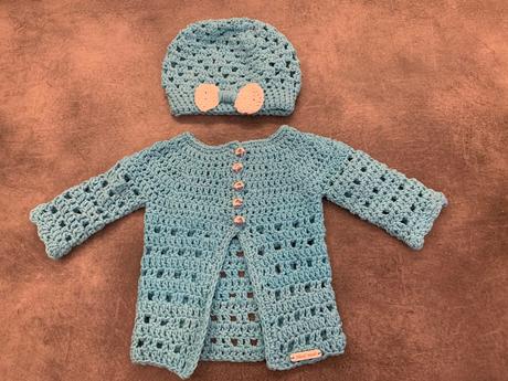 Háčkované svetríky, 98