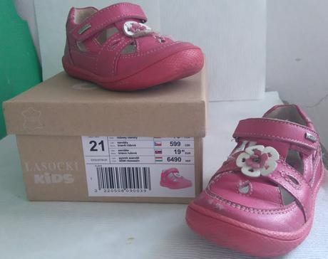 Sandalky, lasocki,21