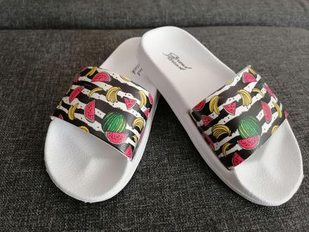 Šlapky, veľ. 31, 31