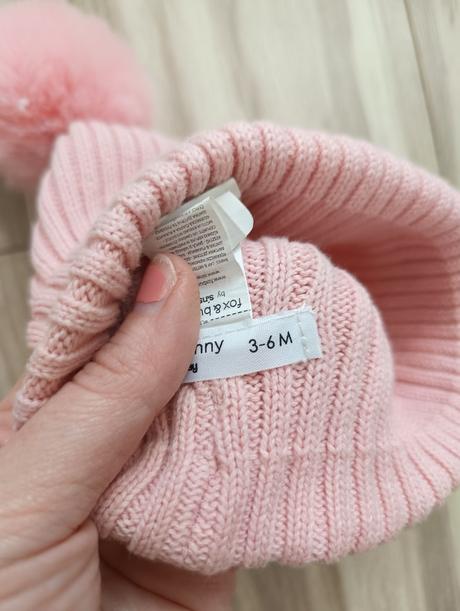 Čiapka s brmbolcekmi 3-6m, sinsay,68