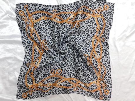 Kvalitná luxusna hodvabna elegantná šatka, m