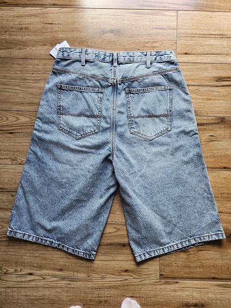 Nove riflové kraťasy/ šortky v.32, primark,32