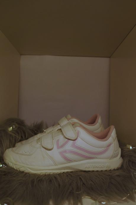 Tenisky, nosené na telesnú výchovu, decathlon,37