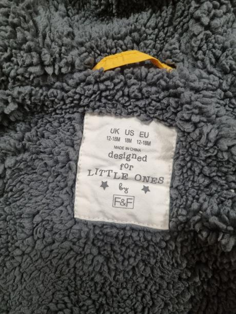 Žltá hrubšia vesta, f&f,86