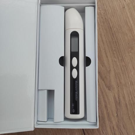 Monitor stavu vlhkosti pleti byas, 