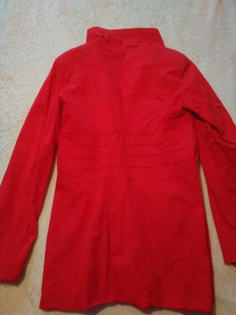 Červený jarník/plášť, s