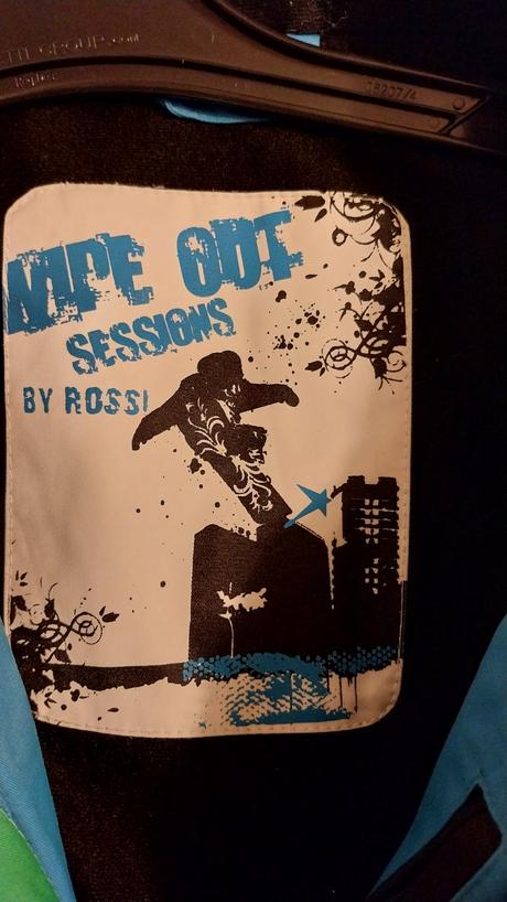 Chlapšenská lyžiarská vetrovka zn rossi. vodný slp, 164